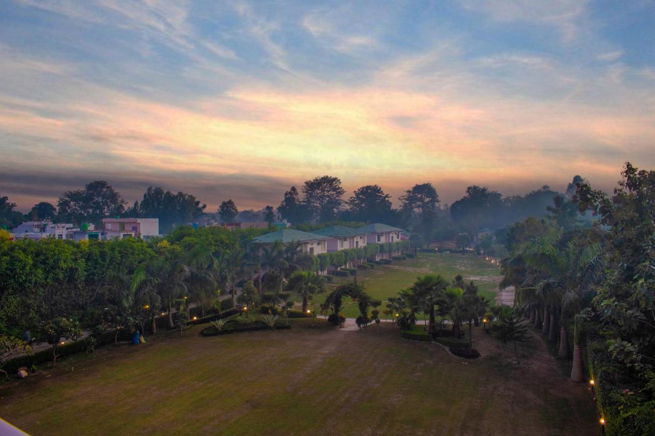 The Tattwaa Corbett Spa And Resort Ramnagar  Εξωτερικό φωτογραφία